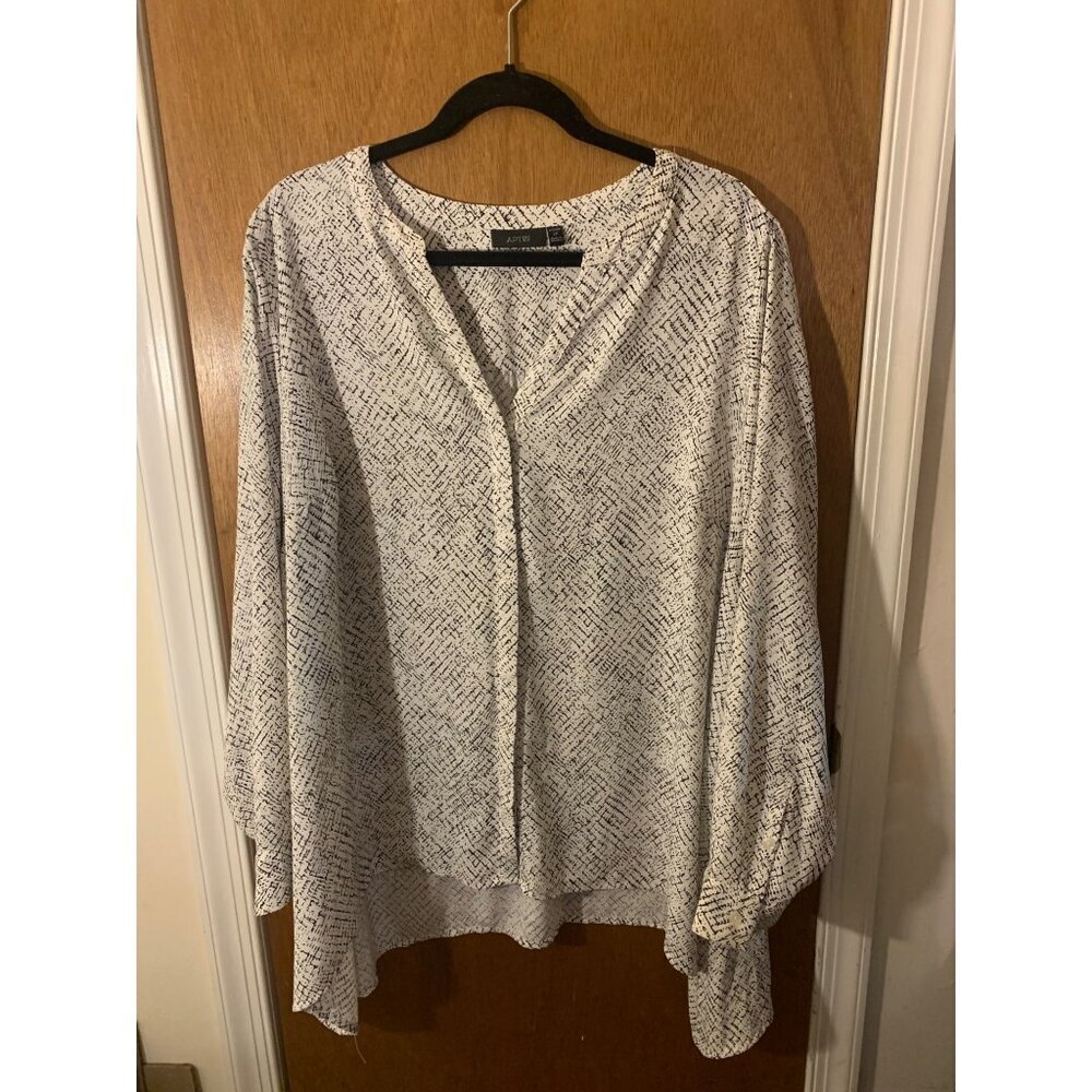 Apt 9 Long Sleeve Blouse Womens Size 2X White Business Casual N5